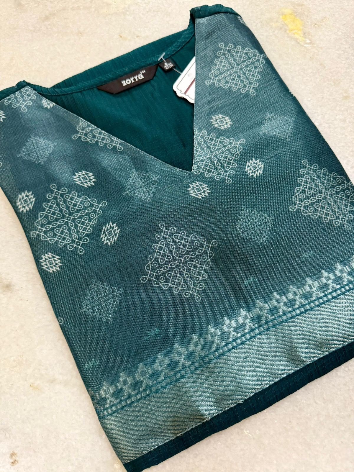 Pagoda blue