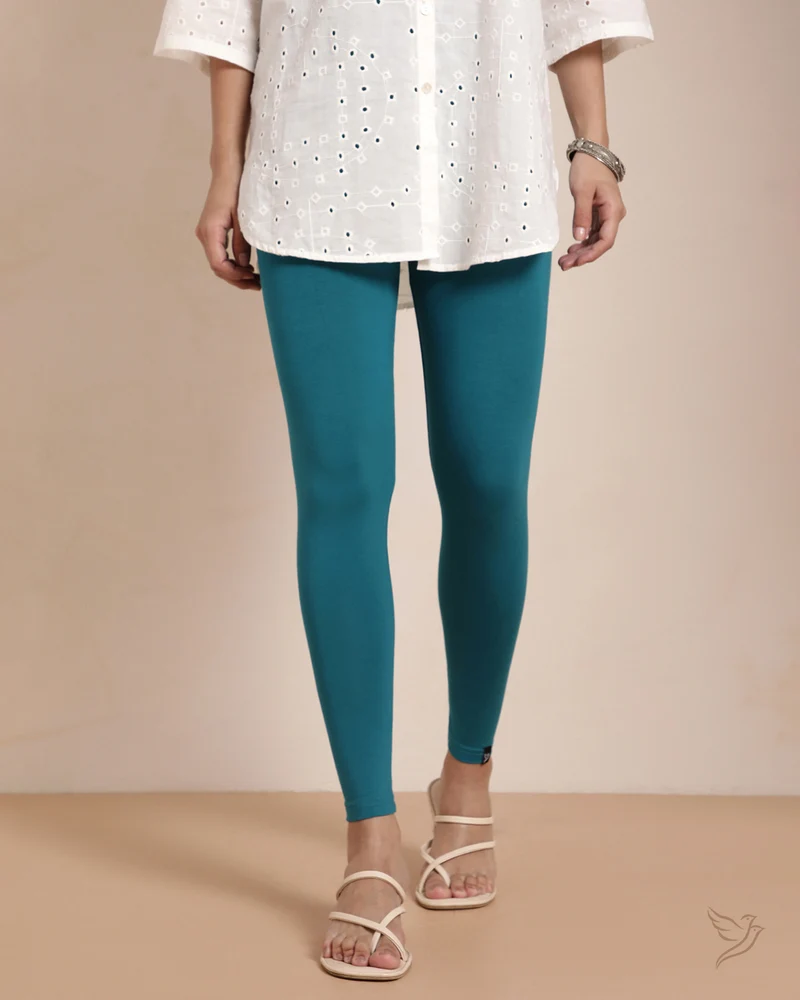 Pagoda blue